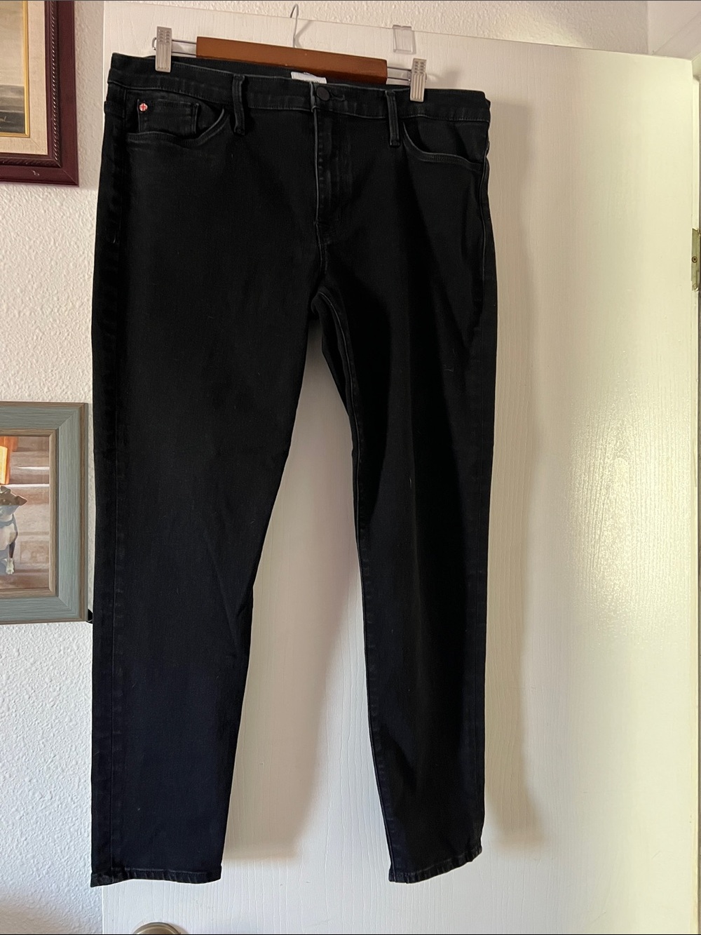 Hudson Jeans woman’s Skinny, ankle, black Jeans